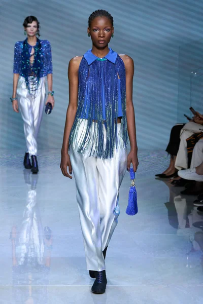Look 43